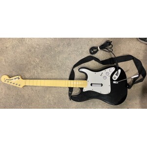 360 Gitarr Fender Stratocaster med sladd