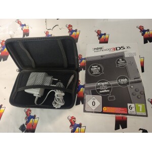 Nintendo NEW 3DS XL (i kartong) (Med köpta spel i)